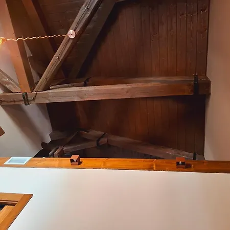 Comfortable Loft Near The Station Semesterbostad *