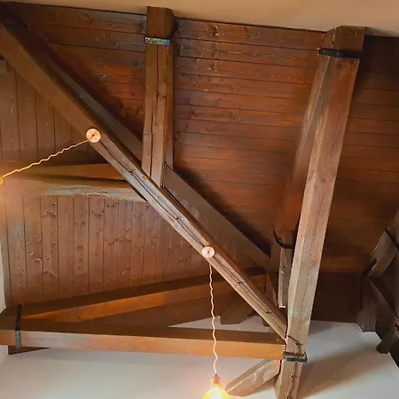 Comfortable Loft Near The Station Semesterbostad *
